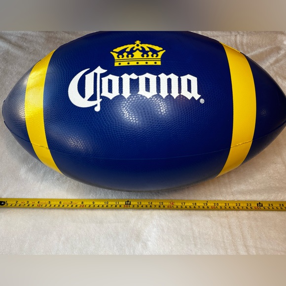 🏈 Inflatable Football - Picture 4 of 8